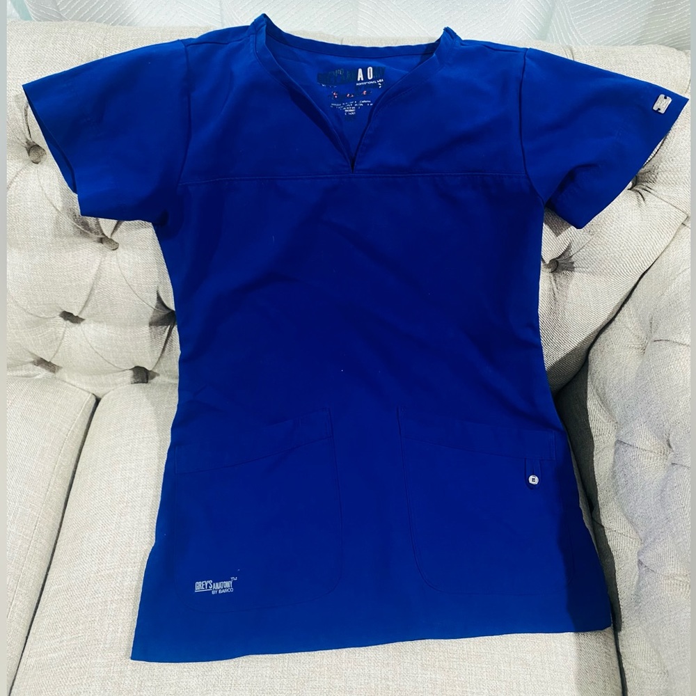 GREY’S ANATOMY SCRUB TOP